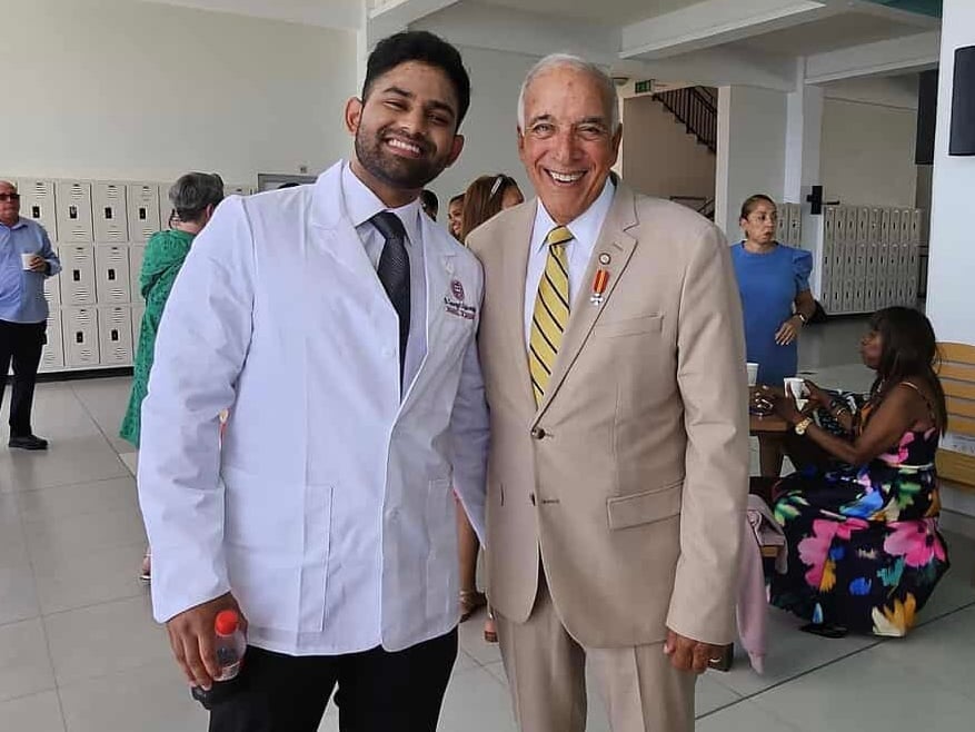 8BA5F6CC-74EA-4442-A71B-8BAA6A472491